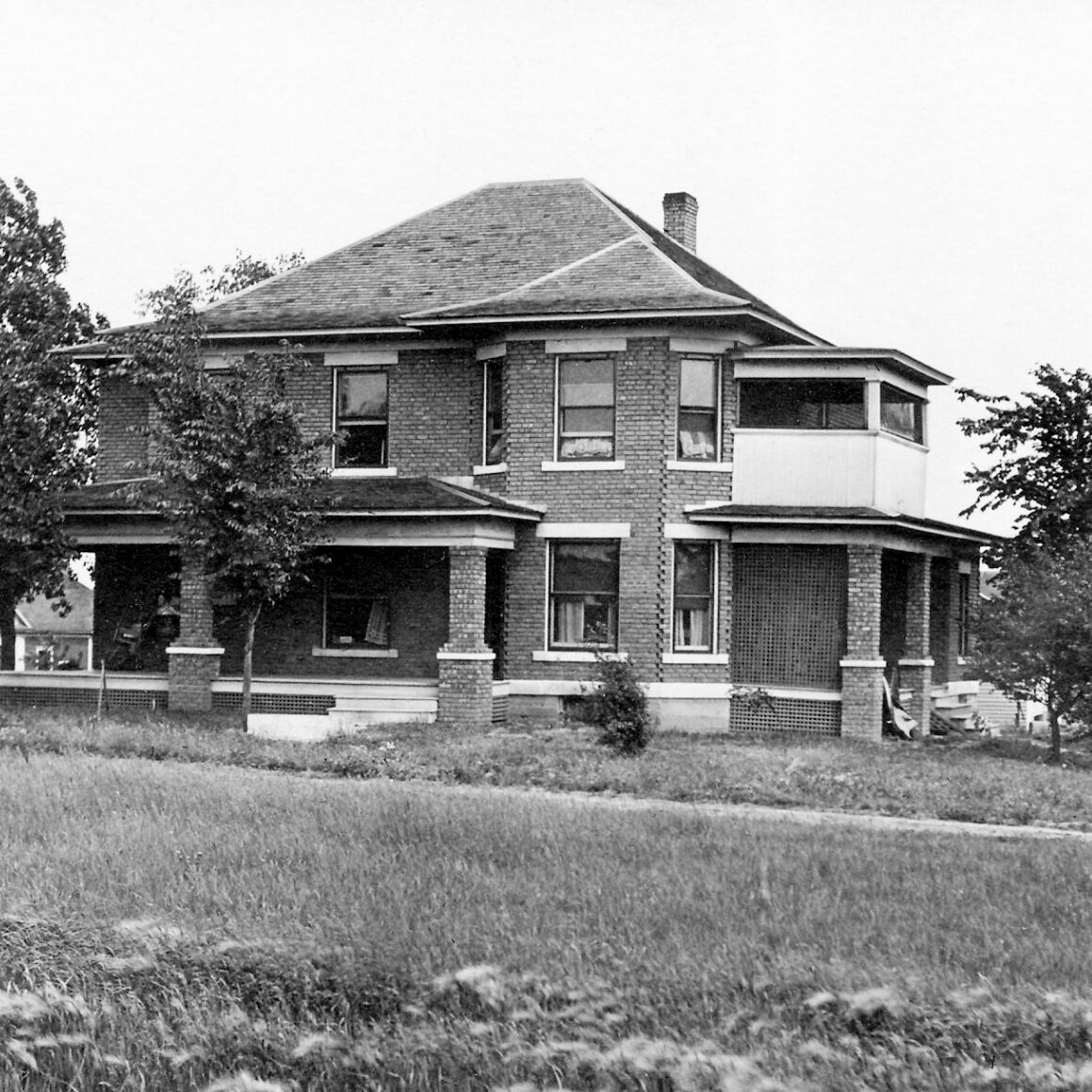 200 E. California Ave.